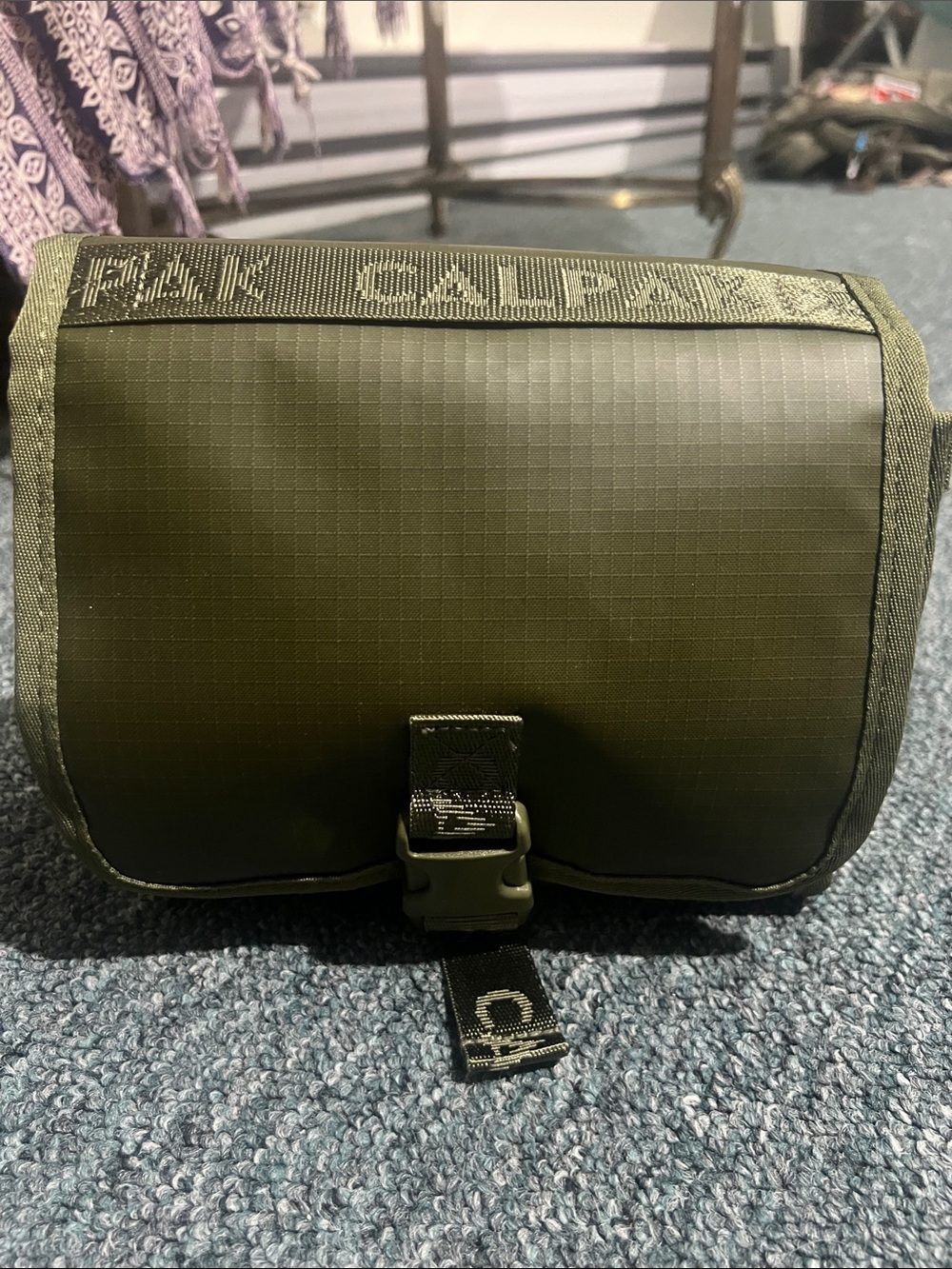 CALPAK TERRA limited edition Olive green matte hanging toiletries bag new
